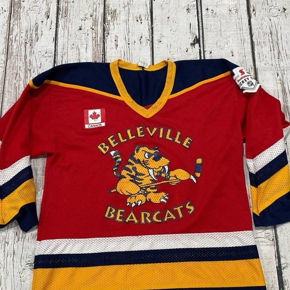 Belleville Bearcats Club Hockey Sports Jersey Sweater Top Athletic Shirt - Picture 2 of 11